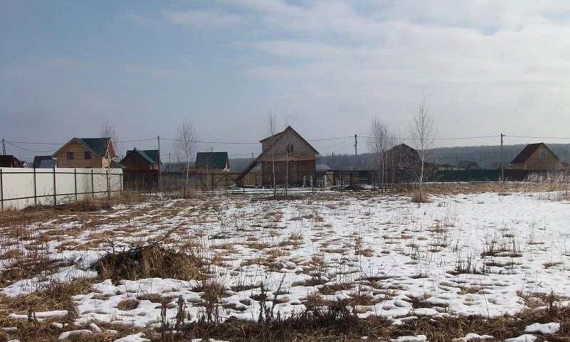 построить дом в деревне 2026